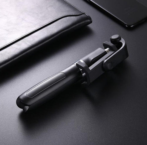 Compatible with Apple, Tripod Selfie Stick Mobile Universal Live Triangle Bracket One Bluetooth Selfie Artifact - Big Mike