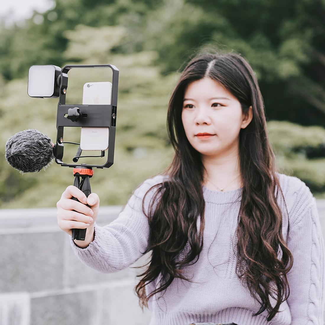 NNEIDS Vlogging Video Rig With Led Light Mic & Tripod - Big Mike