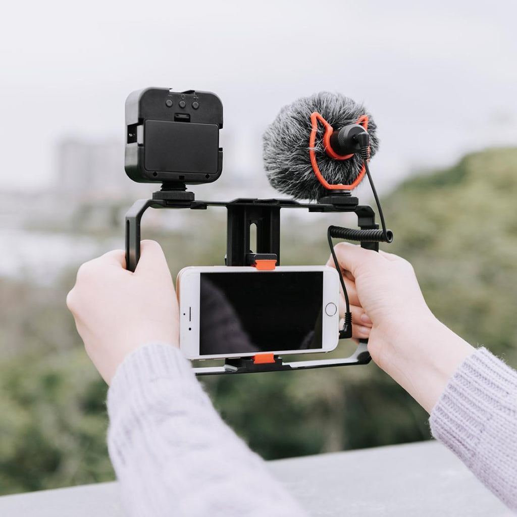 NNEIDS Vlogging Video Rig With Mic & Fill Light For Smartphone - Big Mike